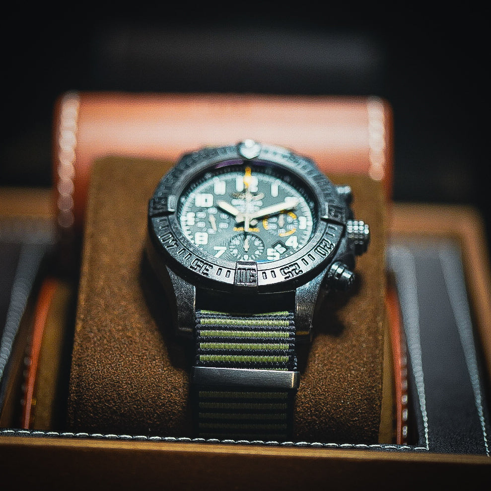 Breitling Avenger Hurricane Carbon | Ref. XB0180E4/BF31