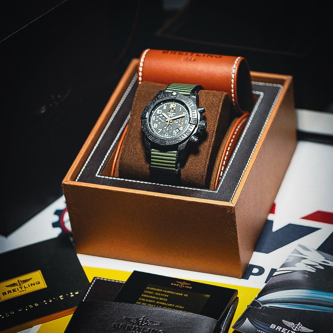 Breitling Avenger Hurricane Carbon | Ref. XB0180E4/BF31