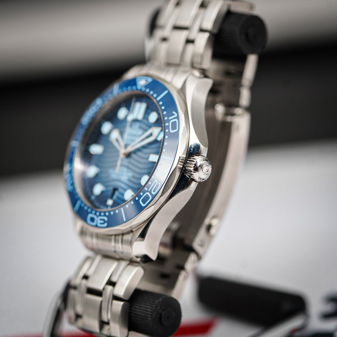 Omega 75th Anniversary Summer Blue Seamaster Diver 300M | Ref. 210.30.42.20.03.003 | Blue Dial | 42mm | 2023 (Full Set)