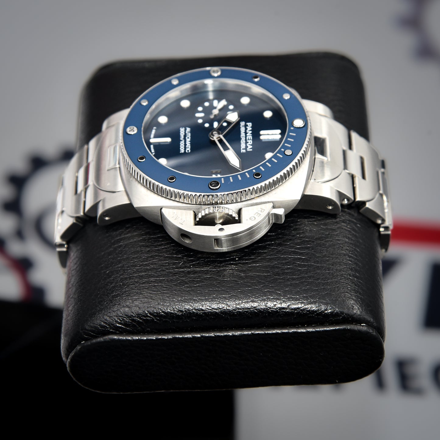 Panerai Submersible “Blu Notte” | Ref. PAM02068 | Blue Dial | 42mm (Full Set)