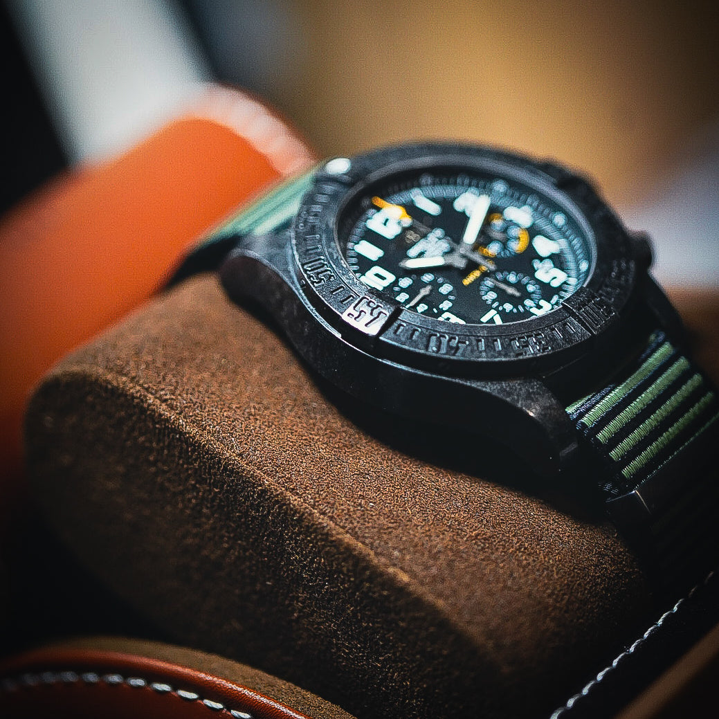 Breitling Avenger Hurricane Carbon | Ref. XB0180E4/BF31