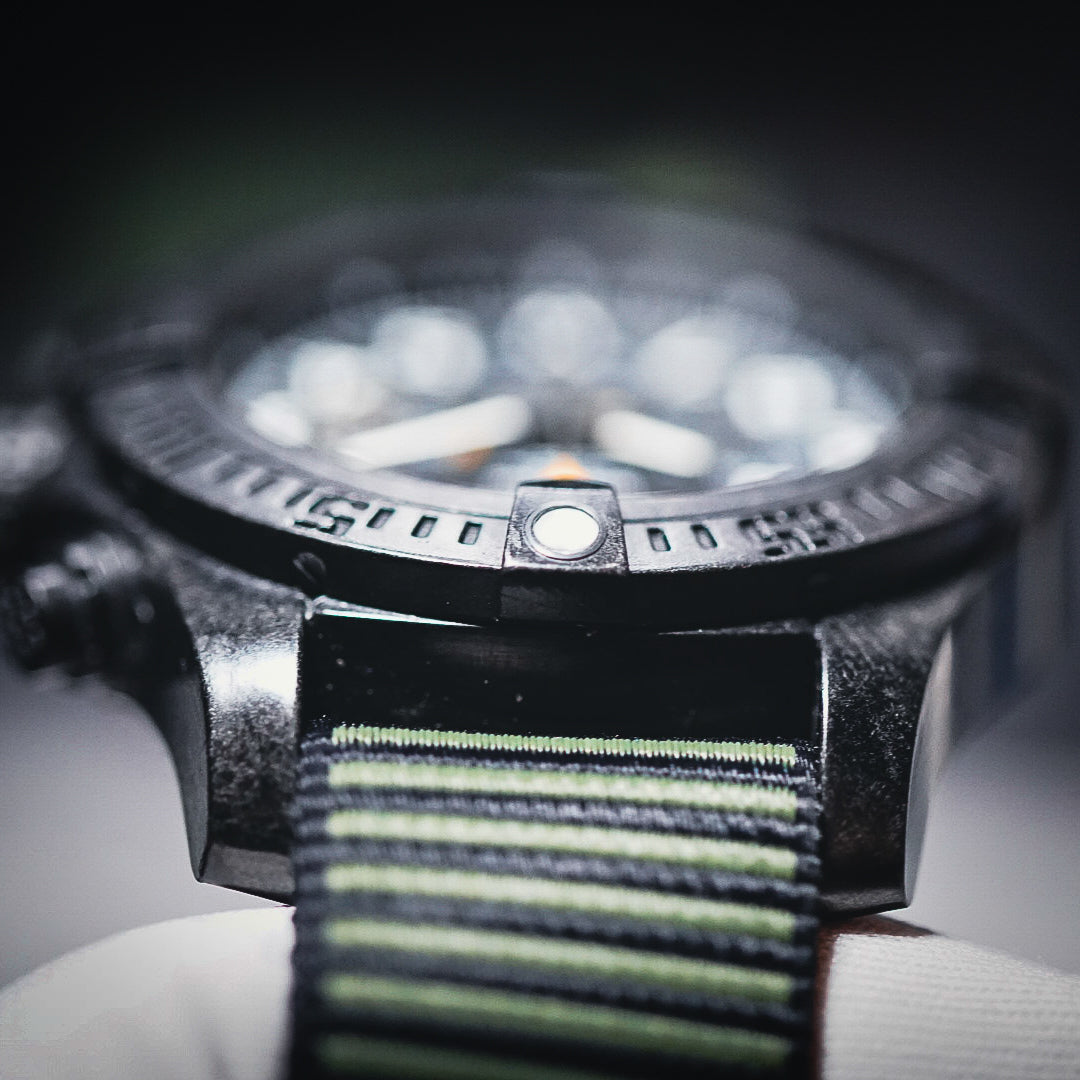 Breitling Avenger Hurricane Carbon | Ref. XB0180E4/BF31